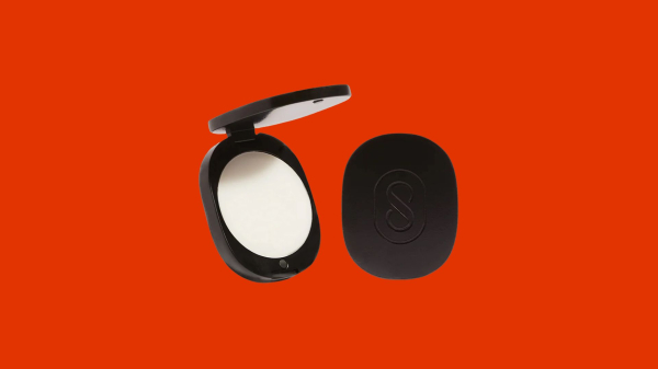 The SIDIA Solid Perfume Is the Chicest Fragrance I’ve Ever Owned—Review